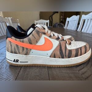Nike Air Force 1 Premium Low Daktari Stripes Sneakers Men’s Size 9